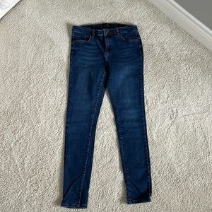 Tailor Made, SYDNEY mid rise skinny jeans. Size 27